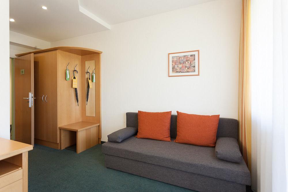 Parkhotel Hirschwang Reichenau an der Rax Bagian luar foto